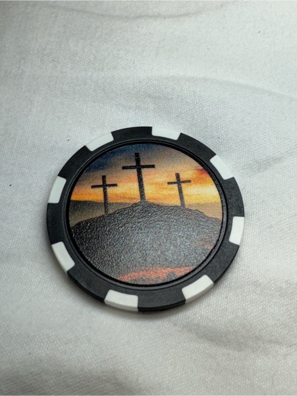 Black and White Crosses Golf Ball Marker